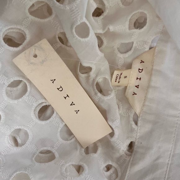 NWT ADIVA WHITE EYELET TUNIC (S) - Picture 5 of 5
